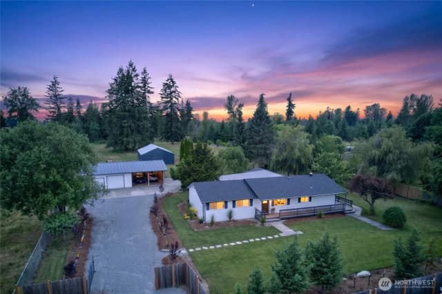 Property photo for 40211 212th Avenue Se, Enumclaw