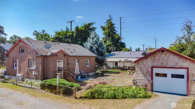 Property photo for 303 3rd Street Ne, Yelm