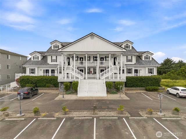 Property photo for 855 Ocean Shores Boulevard Nw #101, Ocean Shores
