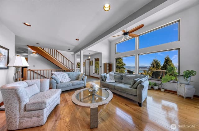 Property photo for 4210 Brant Circle, Anacortes