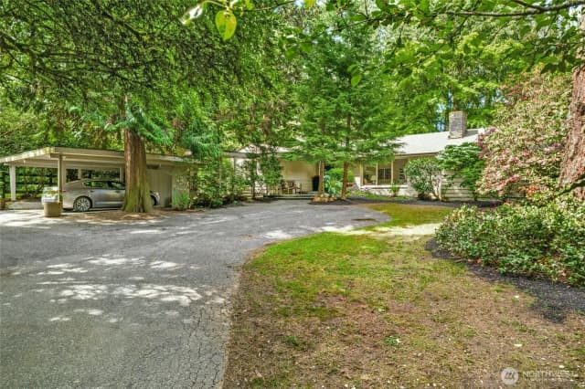 Property photo for 3419 Evergreen Point Road, Medina