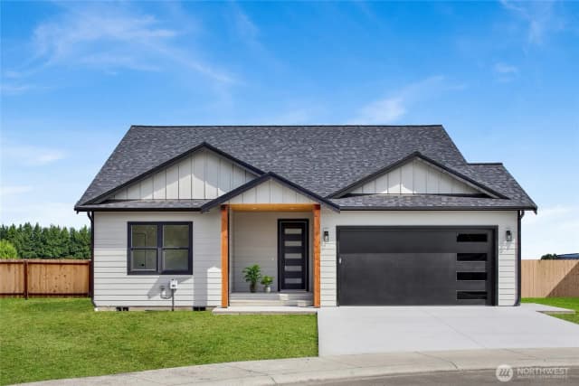 Property photo for 416 W 4th Street, Everson