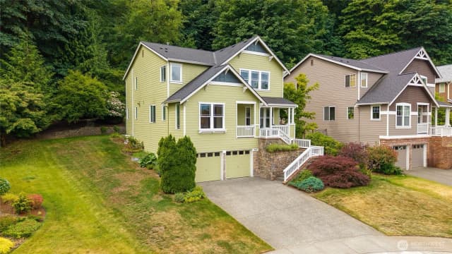 Property photo for 10625 Ne 173rd Place, Bothell