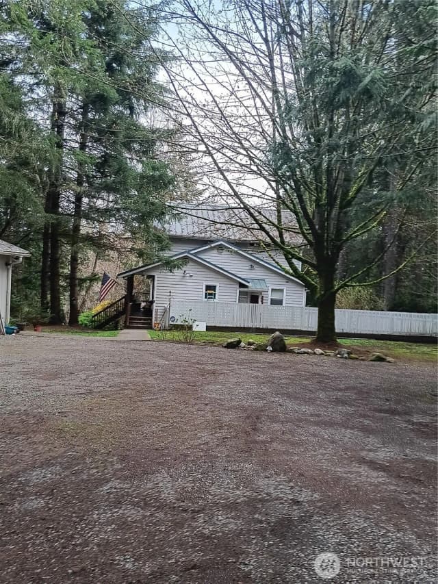 Property photo for 19002 20th Street Nw, Lakebay