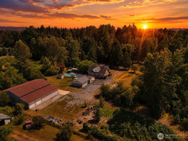 Property photo for 811 121st E, Tacoma