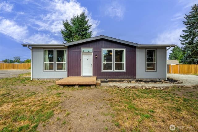 Property photo for 16507 Suntree Court Se, Yelm