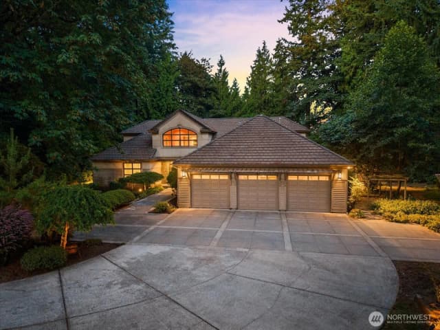 Property photo for 14228 236th Avenue Ne, Woodinville