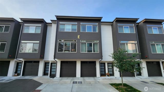 Property photo for 5020 148th Street Sw #e3, Edmonds