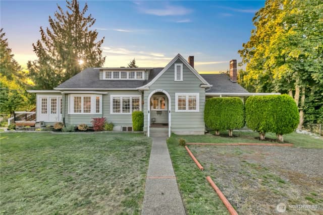 Property photo for 7656 Pacific Avenue, Tacoma
