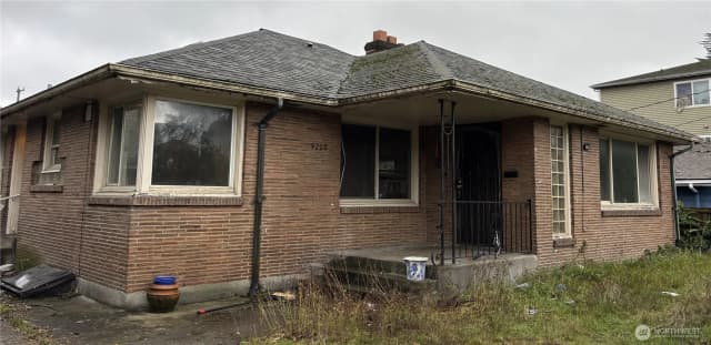 Property photo for 9208 17th Avenue Sw, Seattle