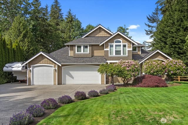 Property photo for 21715 99th Street Se, Snohomish