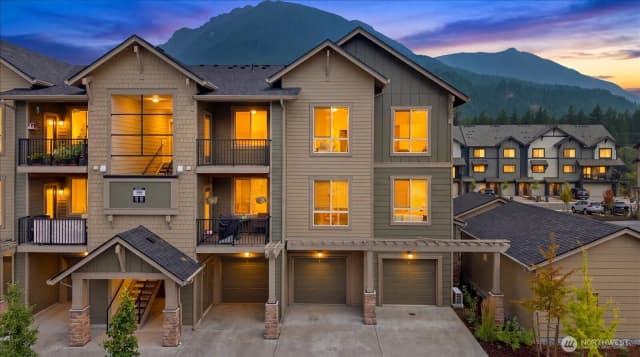 Property photo for 1850 Se 12th Place #304, North Bend