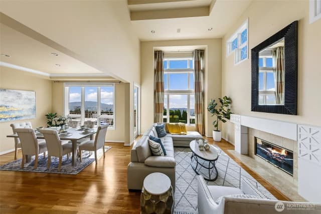 Property photo for 15317 Se 58th Street, Bellevue
