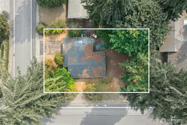 Property photo for 17103 Ne 95th Street, Redmond, WA 98052