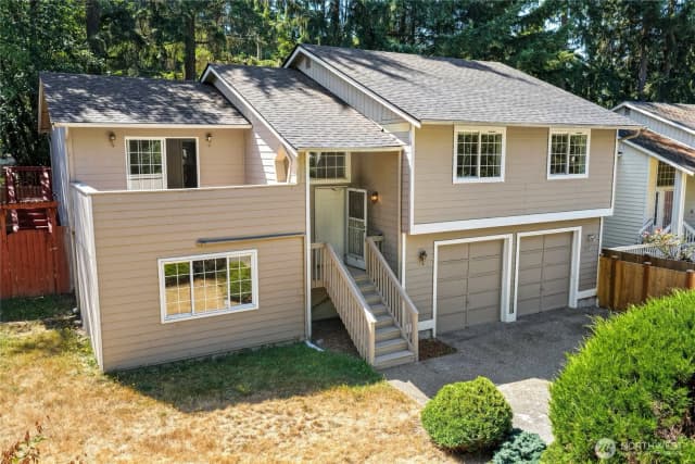 Property photo for 919 Sw 319th Place, Federal Way