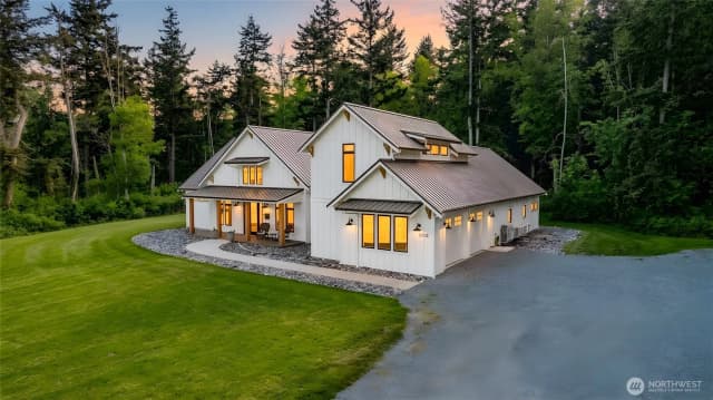 Property photo for 5680 Paradise Lane, Anacortes