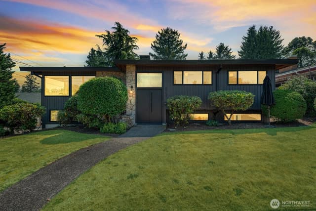 Property photo for 5231 S Othello Street, Seattle