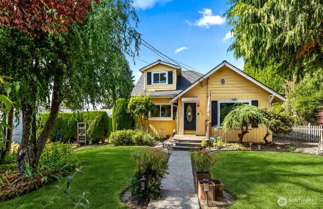 Property photo for 326 Avenue I, Snohomish