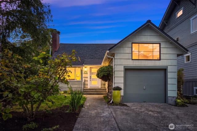 Property photo for 3435 61st Avenue Sw, Seattle