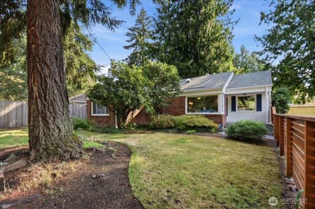 Property photo for 11058 17th Avenue Ne, Seattle, WA 98125