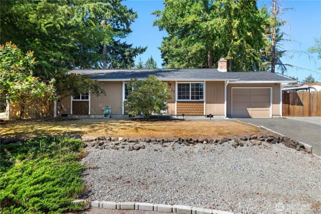 Property photo for 1706 Foxfire Drive Se, Olympia