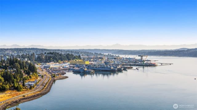 Property photo for 2251 Highview Lane W #c302, Bremerton