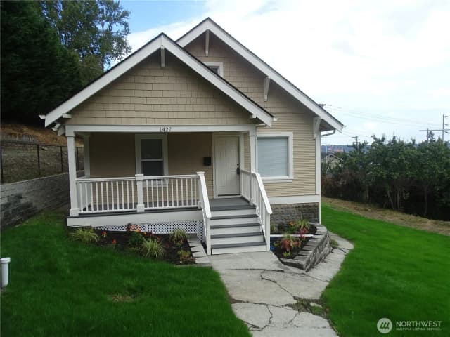 Property photo for 1427 E Fairbanks Street, Tacoma
