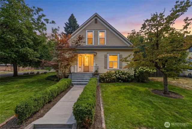 Property photo for 736 Lincoln Street, Walla Walla
