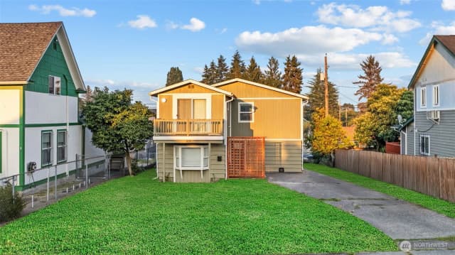 Property photo for 3633 E J Street, Tacoma