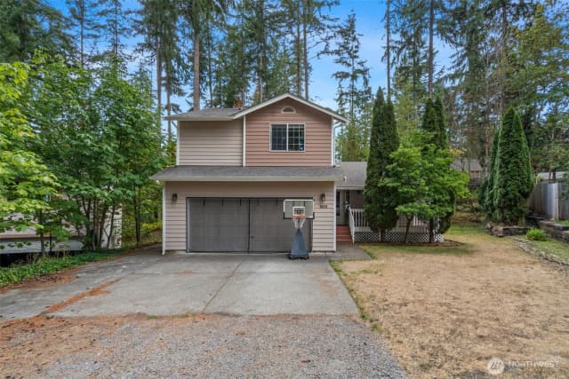 Property photo for 18133 Stoney Ct Se, Yelm