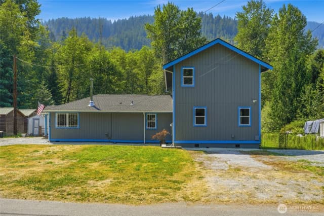 Property photo for 24724 Clear Creek Road, Darrington