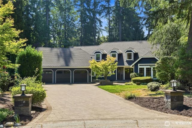 Property photo for 22011 Ne 27th Place, Sammamish, WA 98074