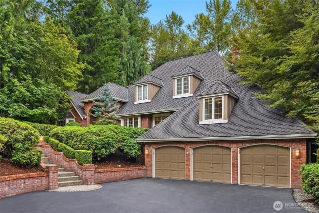Property photo for 16701 Saybrook Drive Ne, Woodinville