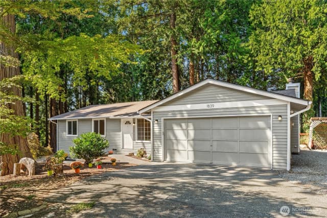 Property photo for 1839 225th Place Ne, Sammamish, WA 98074