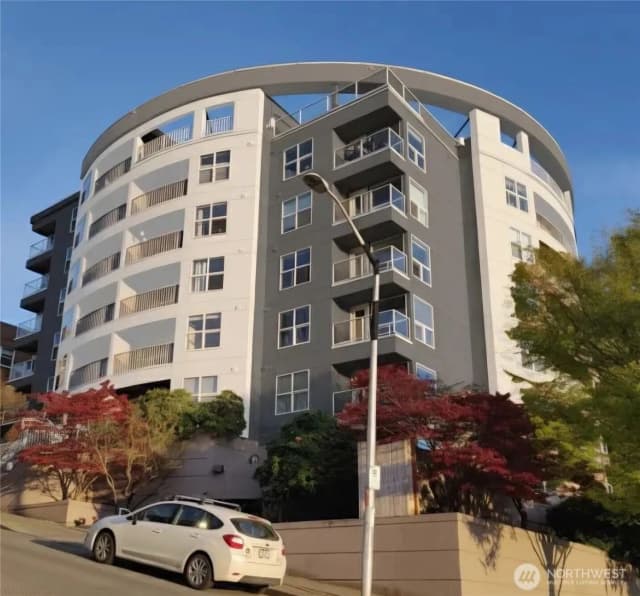 Property photo for 530 Melrose Avenue E #705, Seattle