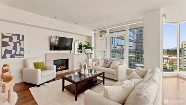 Property photo for 500 106th Avenue Ne #1501, Bellevue