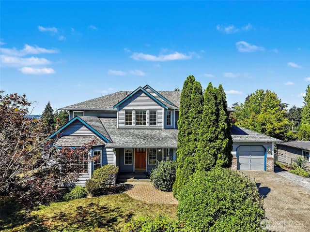 Property photo for 719 Kensington Avenue S, Kent