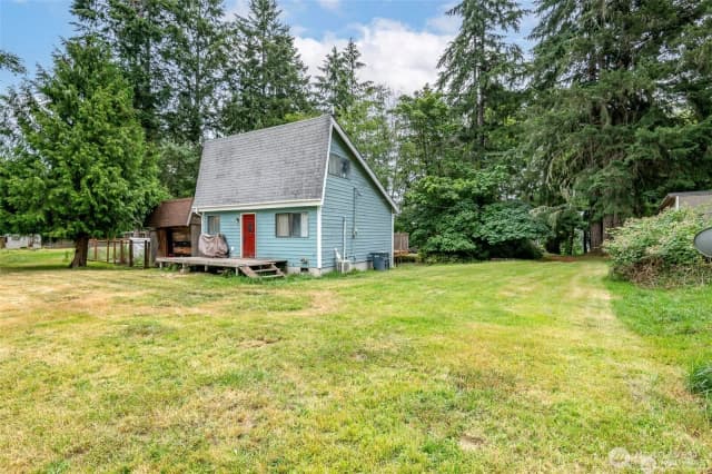 Property photo for 406 E Madrona Drive, Lakebay