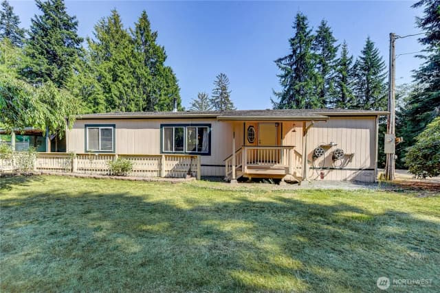 Property photo for 6533 12th Avenue Nw, Tulalip