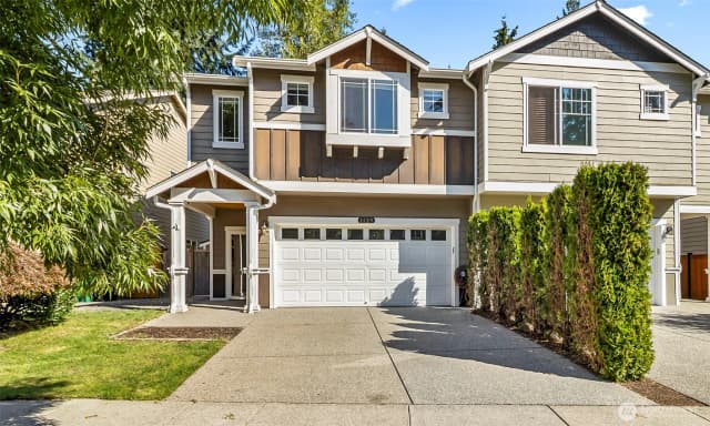 Property photo for 1129 120th Street Se, Everett