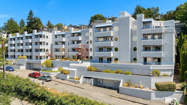 Property photo for 2244 13th Avenue W #313, Seattle