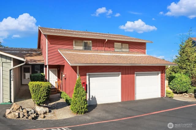 Property photo for 25044 Lake Fenwick Road #32, Kent