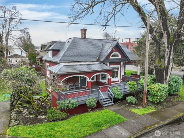 Property photo for 1800 J Street, Bellingham