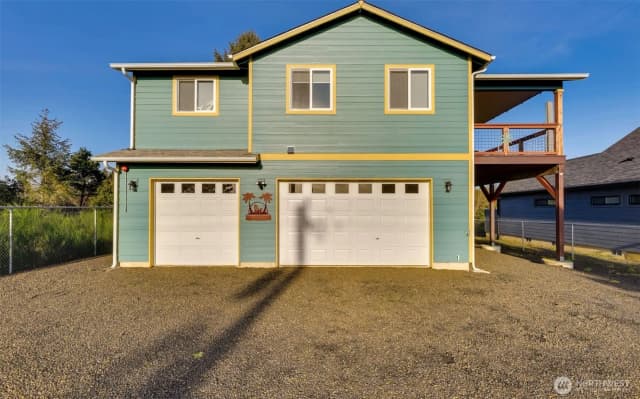 Property photo for 1006 Point Brown Avenue Se, Ocean Shores