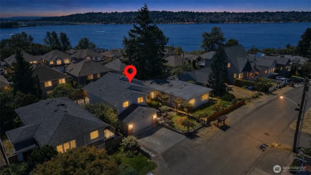 Property photo for 1011 N 28th Place, Renton