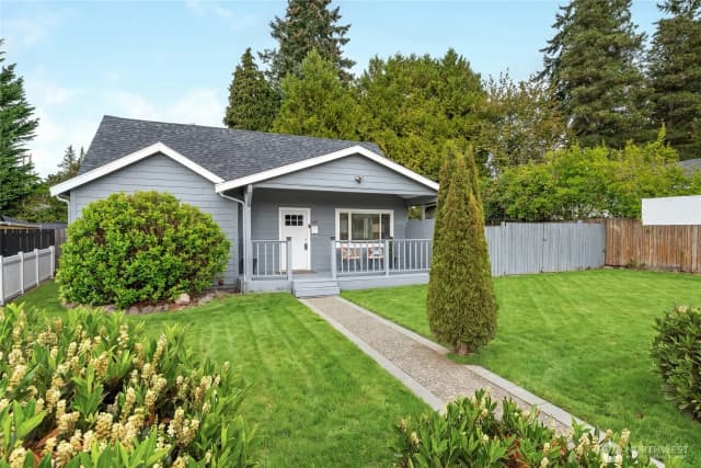 Property photo for 7432 S 118th Place, Seattle