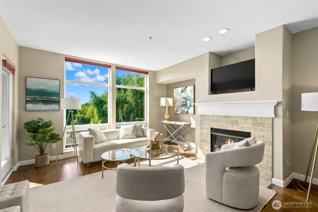 Property photo for 3221 Avalon Way Sw #311, Seattle