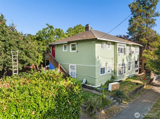 Property photo for 618 Nw 58th Street, Seattle