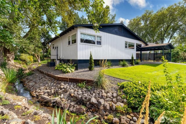 Property photo for 924 Bonnie Brae Street, Walla Walla