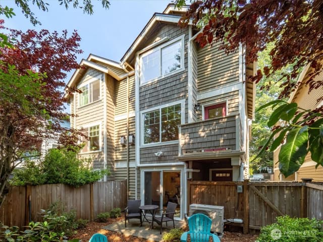 Property photo for 641 Nw Market Street #a, Seattle